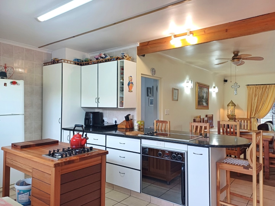 4 Bedroom Property for Sale in Hersham Western Cape